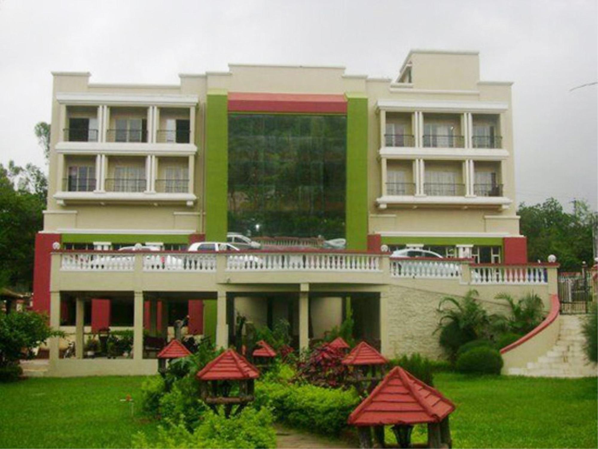 Mayur Retreat & Spa Lonavala Buitenkant foto